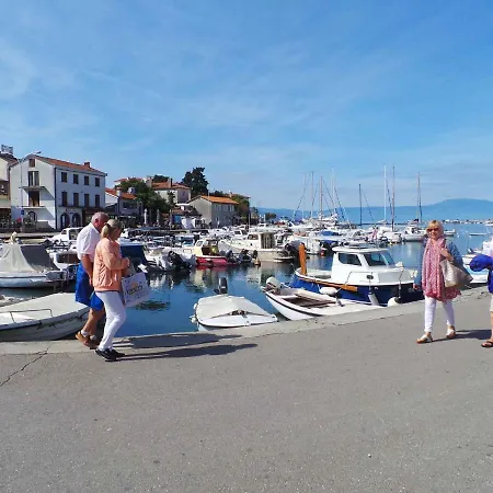 In Malinska/insel Krk 38447 Appartamento Malinska
