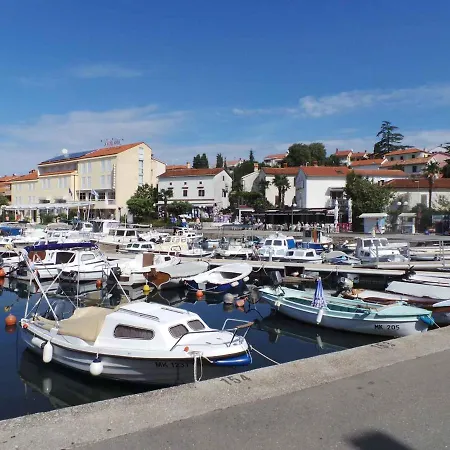 Appartamento In Malinska/insel Krk 38447 Malinska